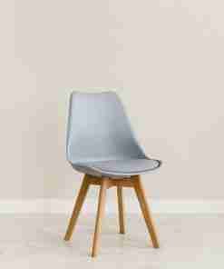 Scandinavian silla gris